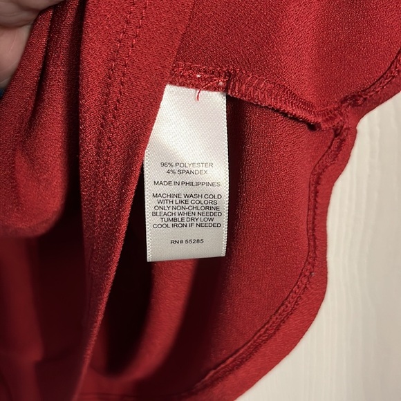 Express Red fitted top with slight puffed sleeves - Picture 4 of 5